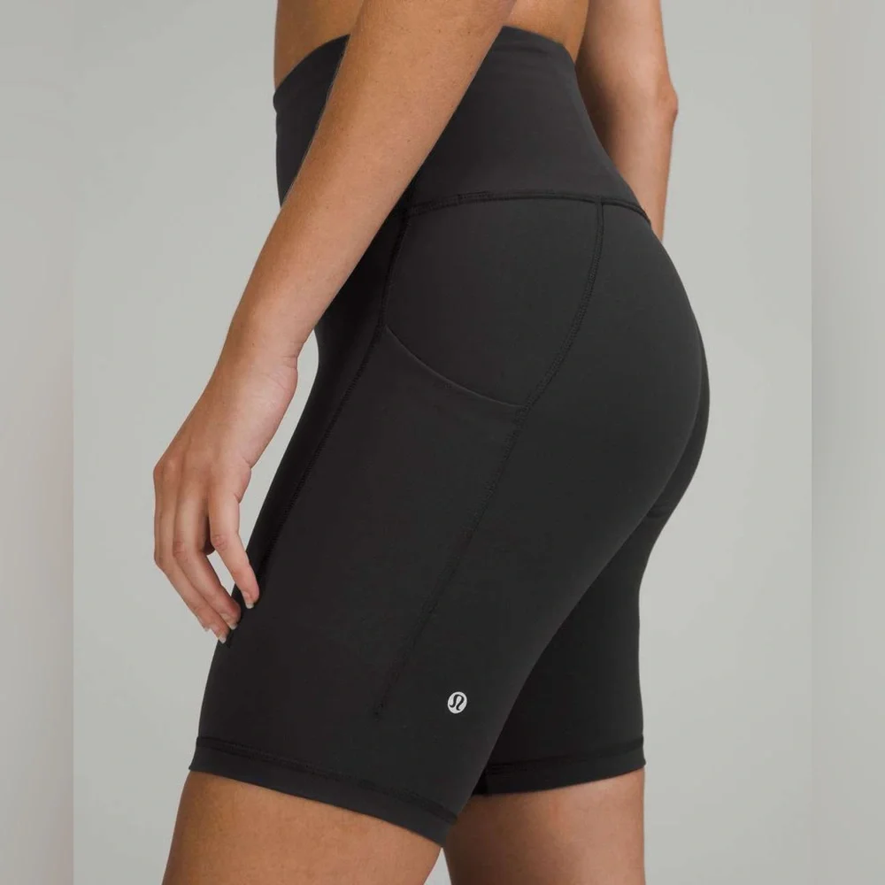 Lululemon Wunder Train High-Rise Shorts Pockets Yoga Running Activewear Workout